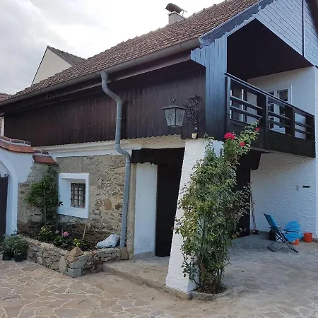 Heinzi Haus Wachau Apartment Rossatz